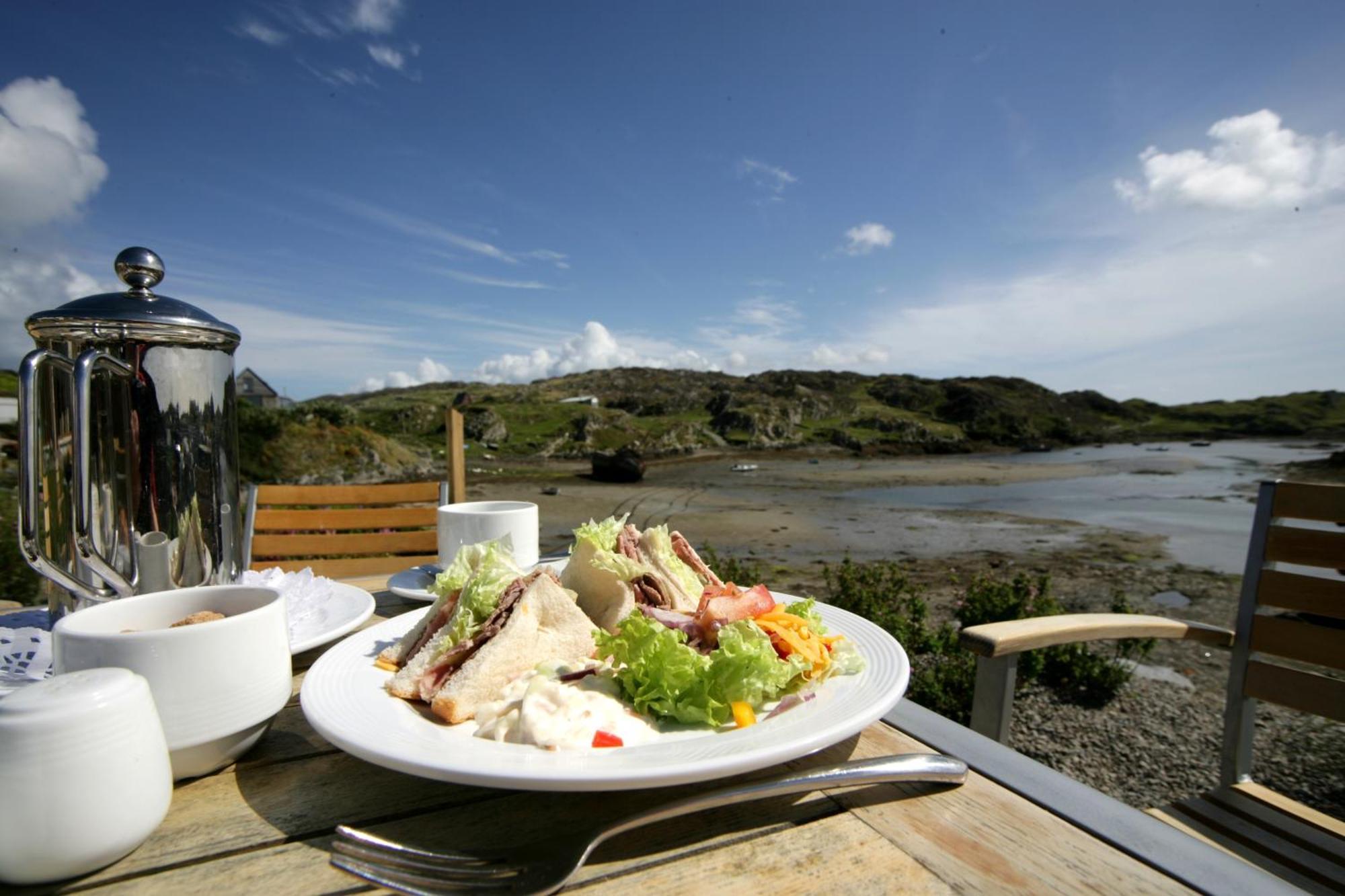 Inishbofin House Hotel Экстерьер фото